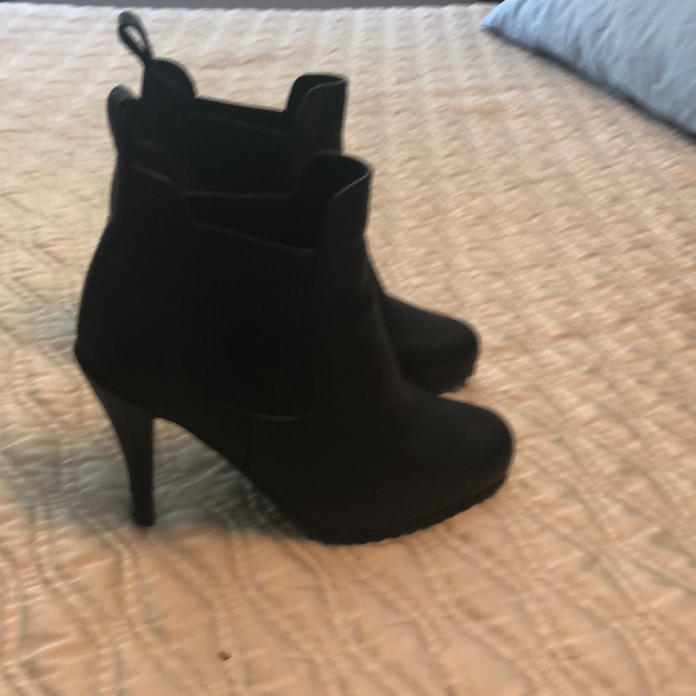Leather heeled boots barely warn in box